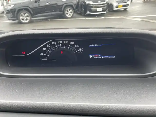 スズキ ソリオ HV MZ 和歌山県 2023(令5)年 1.7万km メロウディープレッドパール 純正8インチナビ/（BT/CD/DVD/USB)/フルセグTV/バックカメラ/衝突被害軽減ブレーキ/横滑り防止/レーンキープアシスト/オートライト/レーダークルーズコントロール/後方コーナーセンサー/ビルトインETC/両側パワスラ/前席シートヒーター/ヘッドアップディスプレイ/ステアリングリモコン/LEDヘッドライト/フォグランプ/純正15インチアルミ/純正フロアマット/プッシュスタート/電格ミラー
