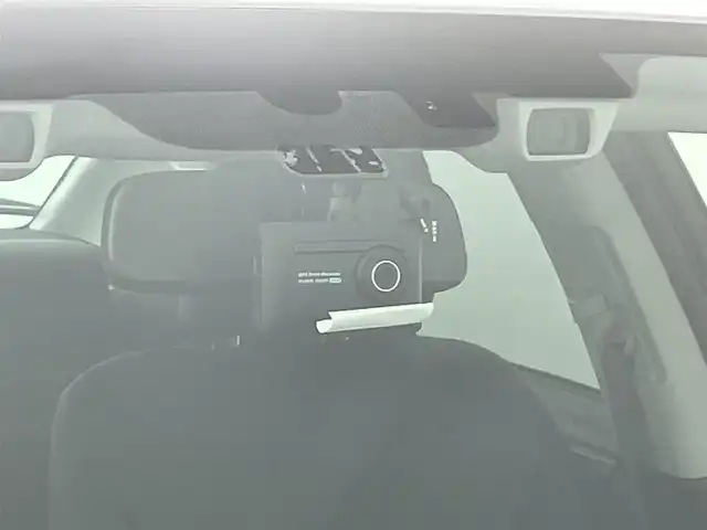 スバル レガシィ Ｂ４ リミテッド 道央・札幌 2014(平26)年 6.2万km アイスシルバーメタリック ・４WD/・STiフロントスポイラー/・純正８インチナビ/　CD/DVD/SD/BT/フルセグ/・バックカメラ/・前後ドライブレコーダー/・アイサイト/・SI-DRIVE/・衝突軽減ブレーキ/・レーダークルーズコントロール/・レーンキープアシスト/・コーナーセンサー/・レザーシート/・パワーシート/・前席シートヒーター/・LEDアクセサリーライナー/・キセノンライト/・フォグライト/・プッシュスタート/・スマートキー/・純正フロアマット/・ドアバイザー