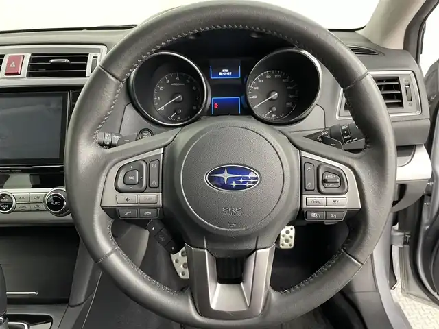 スバル レガシィ Ｂ４ リミテッド 道央・札幌 2014(平26)年 6.2万km アイスシルバーメタリック ・４WD/・STiフロントスポイラー/・純正８インチナビ/　CD/DVD/SD/BT/フルセグ/・バックカメラ/・前後ドライブレコーダー/・アイサイト/・SI-DRIVE/・衝突軽減ブレーキ/・レーダークルーズコントロール/・レーンキープアシスト/・コーナーセンサー/・レザーシート/・パワーシート/・前席シートヒーター/・LEDアクセサリーライナー/・キセノンライト/・フォグライト/・プッシュスタート/・スマートキー/・純正フロアマット/・ドアバイザー