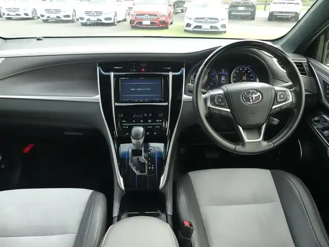 トヨタ ハリアー プレミアム スタイルアッシュ 千葉県 2017(平29)年 4.6万km ホワイトパールクリスタルシャイン 235/55R18/クルーズコントロール/社外SDナビ/地デジTV/【DVD/CD再生機能　Bluetooth接続】/バックカメラ/ハーフレザーシート/運転席パワーシート/前席シートヒーター/革巻きステアリング/ETC/LEDヘッドライト/フォグライト/ウインカーミラー/エアロ/純正18インチアルミホイル/サイド/カーテンエアバッグ/スマートキー