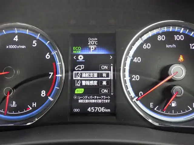 トヨタ ハリアー プレミアム スタイルアッシュ 千葉県 2017(平29)年 4.6万km ホワイトパールクリスタルシャイン 235/55R18/クルーズコントロール/社外SDナビ/地デジTV/【DVD/CD再生機能　Bluetooth接続】/バックカメラ/ハーフレザーシート/運転席パワーシート/前席シートヒーター/革巻きステアリング/ETC/LEDヘッドライト/フォグライト/ウインカーミラー/エアロ/純正18インチアルミホイル/サイド/カーテンエアバッグ/スマートキー