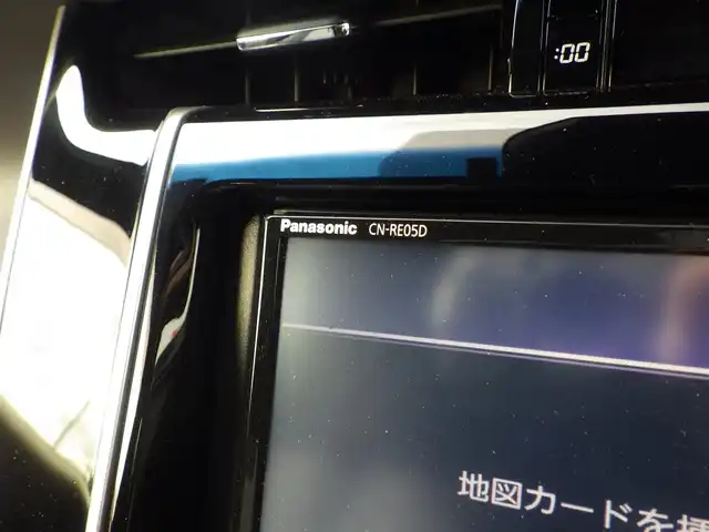トヨタ ハリアー プレミアム スタイルアッシュ 千葉県 2017(平29)年 4.6万km ホワイトパールクリスタルシャイン 235/55R18/クルーズコントロール/社外SDナビ/地デジTV/【DVD/CD再生機能　Bluetooth接続】/バックカメラ/ハーフレザーシート/運転席パワーシート/前席シートヒーター/革巻きステアリング/ETC/LEDヘッドライト/フォグライト/ウインカーミラー/エアロ/純正18インチアルミホイル/サイド/カーテンエアバッグ/スマートキー