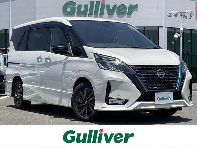 日産 セレナ e－パワー HWS V アーバンクロム 佐賀県 2022(令4)年 4.5万km ブリリアントホワイトパール 純正10インチナビ/・フルセグTV/CD/DVD/USB/HDMI/インテリジェントルームミラー/アラウンドビューモニター/両側パワースライドドア/前方ドライブレコーダー/ビルトインETC/電子パーキングブレーキ/AUTO HOLD機能/後席用サイドサンシェード/革巻きステアリング/ステアリングリモコン/ウィンカーミラー/純正LEDヘッドライト/純正LEDフォグライト/純正1６インチアルミ/純正ドアバイザ―/プロパイロット/・ビーグルダイナミクスコントロール/・インテリジェントクルーズコントロール/・レーンディパーチャーワーニング/・ブラインドスポットワーニング/・エマージェンシーブレーキ/・クリアランスソナー/・標識認識機能/新車時保証書
