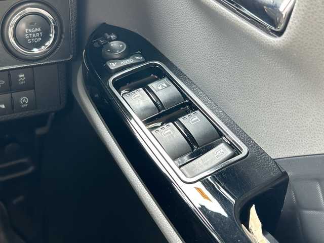 ダイハツ タント カスタム RS セレクション 和歌山県 2020(令2)年 2万km シャイニングホワイトパール 純正ナビ/フルセグTV/（AM/FM/CD/DVD/Bluetooth/USB）/全方位カメラ/衝突軽減ブレーキ/アダプティブクルーズコントロール/レーンキープ/スマートアシスト/横滑り防止機能/アイドリングストップ/オートライト/オートハイビーム/フォグランプ/LEDヘッドライト/シートヒーター/ビルトインETC/前後ドライブレコーダー/ハーフレザーシート/リアサンシェード