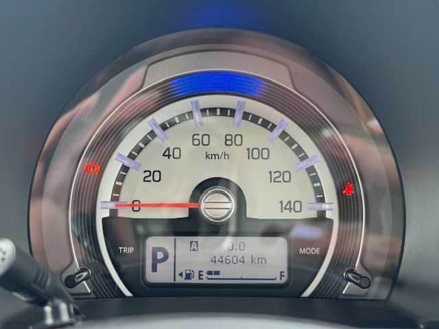 スズキ ハスラー Jスタイル Ⅲ ターボ 静岡県 2018(平30)年 4.5万km ブレイブカーキパール/スチールシルバー ●純正ナビ/(フルセグ/CD/DVD/Bluetooth)/(CN-RZ83)/●前席シートヒーター/●クルーズコントロール/●衝突被害軽減システム/●レーンキープアシスト/●オートライト/●革巻きステアリング/●ステアリングスイッチ/●ETC/●前後ドライブレコーダー/●電動格納ウィンカーミラー/●スマートキー/●プッシュスタート/●純正フロアマット/●純正１５インチアルミホイール/●ダブルSRS＋ABS
