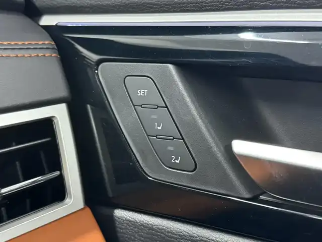 三菱 アウトランダー ＰＨＥＶ P 三重県 2022(令4)年 0.6万km アメジストブラック プラグインハイブリッド/4WD/フロアCVT/9インチナビ/（AM/FM/TV/USB/iPod/Bluetooth/CarPlay/AndroidAuto）/マルチアラウンドモニター（移動物検知機能付）/BOSEプレミアムサウンドシステム（9スピーカー）/ビルトイン ETC2.0/e-Assist/・衝突被害軽減ブレーキ（FCM）/・踏み間違い衝突防止アシスト（EAPM）/・車線逸脱警報（LDW）＆逸脱防止支援（LDP）/・ふらつき警報（DAA）/・前方衝突予測警報（PFCW）/・MI-PILOT（レーダークルコン）/・標識認識システム（TSR）/・後側方衝突被害防止支援システム（ABSA）/・後側方車両検知警報（レーンチェンジアシスト機能付）（BSW/LCA）/・後退時車両検知警報（RCTA）/●パーキングセンサー/●ヒルディセントコントロール/など/装備/・セミアニリン本革シート（ブラック×サドルタン）/・シートヒーター（D/N/2nd左右）/・10wayメモリーパワーシート（D/N）/・HUD/・パワーバックドア/・左右＆後席独立オートエアコン/・100V AC電源（1500W）/・V2H用 DC電源（10kW）/・アダプティブLEDヘッドライト（ALH）/・ワイヤレス充電器/・20AW/など