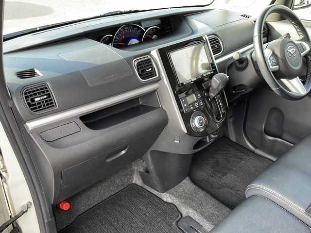 ダイハツ タント カスタム RS トップED SA Ⅲ 山口県 2018(平30)年 3.9万km パールホワイトⅢ バックカメラ　/両側パワースライドドア　/ｃａｒｒｏｚｚｅｒｉａ８型メモリナビ/AVIC-RL802　/AM/FM/CD/DVD/Bluetooth/フルセグTV/運転席側ヒートシーター/ＬＥＤライト　/ハーフレザーシート/純正フロアマット　/コーナーセンサー　/車線逸脱警報システム　/ドライブレコーダー　/ＥＴＣ