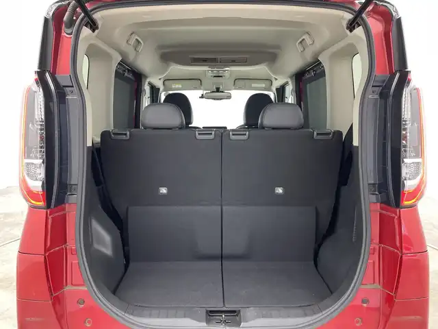 日産 ルークス HWS X アーバンクロム 群馬県 2021(令3)年 2.8万km スパークリングレッド/ブラック 純正９インチナビ/フルセグTV/CD/DVD/Bluetooth/AM/FM/アラウンドビューモニター/AAC/ステアリングリモコン/ハンズフリースライドドア開閉/オートライト/１４インチアルミホイール/純正ドライブレコーダー/純正フロアマット/前後コーナーセンサー/プッシュスタート/スマートキー/禁煙車