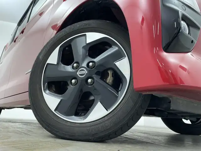 日産 ルークス HWS X アーバンクロム 群馬県 2021(令3)年 2.8万km スパークリングレッド/ブラック 純正９インチナビ/フルセグTV/CD/DVD/Bluetooth/AM/FM/アラウンドビューモニター/AAC/ステアリングリモコン/ハンズフリースライドドア開閉/オートライト/１４インチアルミホイール/純正ドライブレコーダー/純正フロアマット/前後コーナーセンサー/プッシュスタート/スマートキー/禁煙車