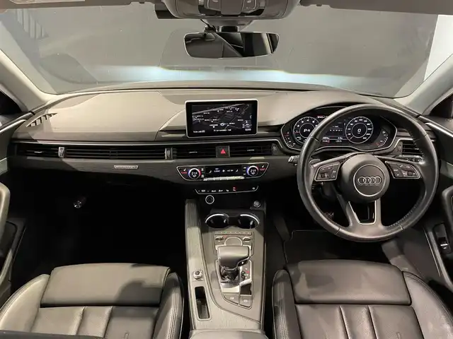 アウディ Ａ４ 2．0 TFSI クワトロ 道央・札幌 2018(平30)年 6万km グレー マトリクスLEDヘッドライトpkg/・マトリクスLEDヘッドライト/・LEDリアコンビネーションライト/・LEDインテリアライティング/・ヘッドライトウォッシャー/ACC/バックカメラ/フロントカメラ/黒革シート/パワーシート（D/N）/シートヒーター（D/N）/社外１９インチAW/メモリナビ/フルセグTV/パワーテールゲート/ドライブレコーダー（フロント）/アドバンストキーシステム/レインセンサー/ハンズフリー（Bluetooth）/ETC