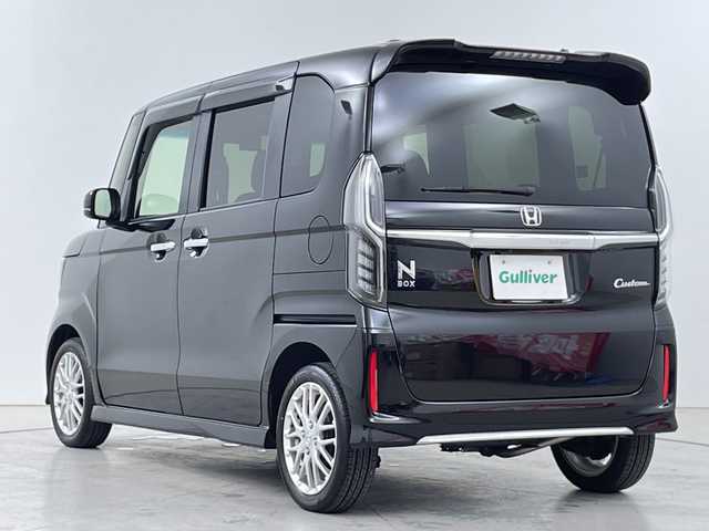 ホンダ Ｎ ＢＯＸ カスタム L ターボ 道央・札幌 2023(令5)年 0.8万km クリスタルブラックパール ・４WD /ターボ/・ホンダセンシング/・衝突被害軽減ブレーキ/・レーダークルーズコントロール/・純正ギャザーズナビ/・DVD.CD.SD.BT.フルセグ/・バックカメラ /パドルシフト/・両側パワースライドドア/・ハーフレザーシート/シートヒーター/・LEDライト/オートハイビーム/・スマートキーx２/プッシュスタート/・スタッドレスタイヤ積込