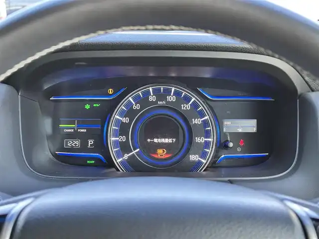 ホンダ オデッセイ ハイブリッド アブソルートセンシングEXパック 宮城県 2016(平28)年 13.1万km ホワイトオーキッドパール Hondaインターナビ＋リンクアップフリー＋ETC車載器（ナビ連動）/マルチビューカメラシステム＋スマートパーキングアシストシステ/＝＝＝/ホンダセンシング/●衝突軽減ブレーキ 〈CMBS〉/●歩行者事故低減ステアリング/●ACC 〈アダプティブ・クルーズ・コントロール〉/●LKAS 〈車線維持支援システム〉/●路外逸脱抑制機能/●誤発進抑制機能/●先行車発進お知らせ機能/●標識認識機能/ブラインドスポットインフォメーション/純正フリップダウンモニター/Hondaインターナビ/【CD/DVD/HDMI/SD/USB/IPOD】/AC100V/1500W/両側パワースライドドア/ハーフレザーシート/運転席パワーシート/WORK18インチアルミホイール/TEIN車高調/TEIN EDFC ACTIVE PRO/LEDヘッドライト/LEDフォグランプ/サンシェード/ステアリングスイッチ/ドアバイザー/純正フロアマット/保証書/取扱説明書/スペアキー/TVキット/純正サスペンション積込