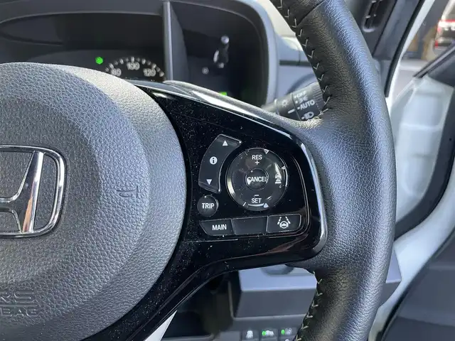 ホンダ Ｎ ＯＮＥ プレミアム ツアラー 滋賀県 2021(令3)年 1.1万km プラチナホワイトパール 純正７インチナビ/・フルセグTV/・Bluetooth/・CD/・DVD/・USB/ホンダセンシング/バックカメラ/電子パーキング/オートブレーキホールド/ハーフレザーシート/シートヒーター/オートライト/オートハイビーム/LEDヘッドライト/ETC