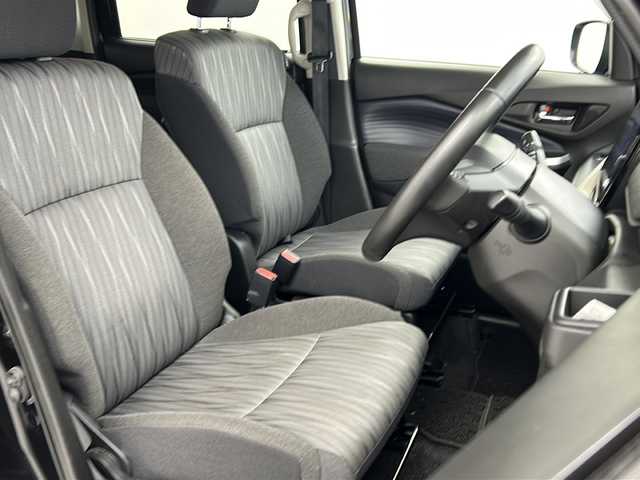 スズキ ソリオ HV MZ 福島県 2023(令5)年 2.2万km スーパーブラックパール ワンオナ/／禁煙車/／純正９型ナビ/／全周囲カメラ/／衝突軽減装置/／両側電動スライドドア/／レーダクルーズ/／ＨＵＤ/／前席シートヒーター/／ＥＴＣ／/フルセグ/／ドライブレコーダー/／オートライト/／オートエアコン