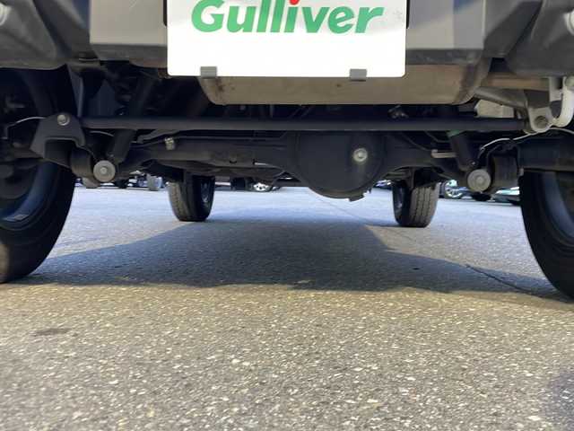 スズキ ジムニー シエラ JC 道東・釧路十勝 2024(令6)年 4.4万km ピュアホワイトP 4WD/社外ナビ/・ワンセグ/BT/CD/ラジオ/バックカメラ/前方ドライブレコーダー/デュアルブレーキサポート/レーンキープアシスト/コーナーセンサー/フロントシートヒーター/アイドリングストップ/クルーズコントロール/ヘッドライトウォッシャー/ヒルディセントコントロール/LEDヘッドライト/プッシュスタート/スマートキー/ETC/フロアマット