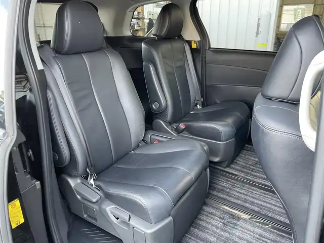 トヨタ エスティマ ハイブリッド アエラス レザーパッケージ 東京都 2013(平25)年 7.6万km ブラック 純正ナビ　/　TV　フルセグ　CD　DVD　Bluetooth/電動格納サードシート　/電動パワーシート　/シートヒーター　/電動リアゲート　/両側電動スライドドア　/ＥＴＣ　/全周囲カメラ　/クルーズコントロールシステム　/純正フロアマット　/純正サイドバイザー/ABS/横滑り防止装置/レーンアシスト/盗難防止装置/オートライト/衝突被害軽減ブレーキ