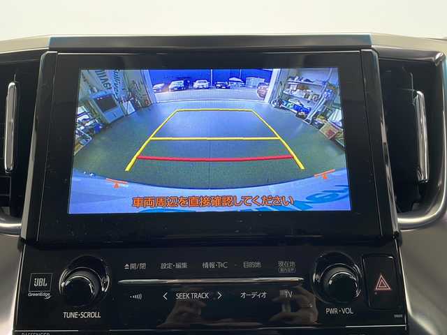 トヨタ アルファード S Cパッケージ 長野県 2018(平30)年 6万km ホワイトパールクリスタルシャイン 4WD/JBLプレミアムサウンド/純正SDナビ&フルセグTV&CD&DVD&USB&BT/純正後席モニター/トヨタセーフティセンス/アダプティブクルーズコントロール/レーントレーシングアシスト/プリクラッシュセーフティ/クリアランスソナー/ブラインドスポットモニター/オートマチックハイビーム/ロードサインアシスト/先行車発進告知/デジタルインナーミラー/両側パワースライドドア/パワーバックドア/レザーシート/前席エアシート/前席シートヒーター/前席パワーシート/ステアリングスイッチ/ステアリングヒーター/2列目サンシェード/ウォークスルー/オットマン/バックカメラ/ビルトインETC2.0/三眼LEDヘッドライト/オートライト/フロントフォグランプ/電動格納ミラー/ウィンカーミラー/電動ホールド/オートホールド/純正18インチAW装着/純正フロアマット/プッシュスタート/スマートキー/スペアキー1本
