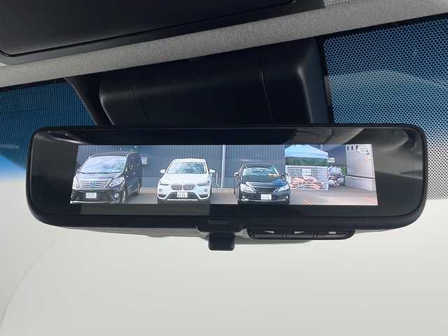 トヨタ アルファード S Cパッケージ 長野県 2018(平30)年 6万km ホワイトパールクリスタルシャイン 4WD/JBLプレミアムサウンド/純正SDナビ&フルセグTV&CD&DVD&USB&BT/純正後席モニター/トヨタセーフティセンス/アダプティブクルーズコントロール/レーントレーシングアシスト/プリクラッシュセーフティ/クリアランスソナー/ブラインドスポットモニター/オートマチックハイビーム/ロードサインアシスト/先行車発進告知/デジタルインナーミラー/両側パワースライドドア/パワーバックドア/レザーシート/前席エアシート/前席シートヒーター/前席パワーシート/ステアリングスイッチ/ステアリングヒーター/2列目サンシェード/ウォークスルー/オットマン/バックカメラ/ビルトインETC2.0/三眼LEDヘッドライト/オートライト/フロントフォグランプ/電動格納ミラー/ウィンカーミラー/電動ホールド/オートホールド/純正18インチAW装着/純正フロアマット/プッシュスタート/スマートキー/スペアキー1本