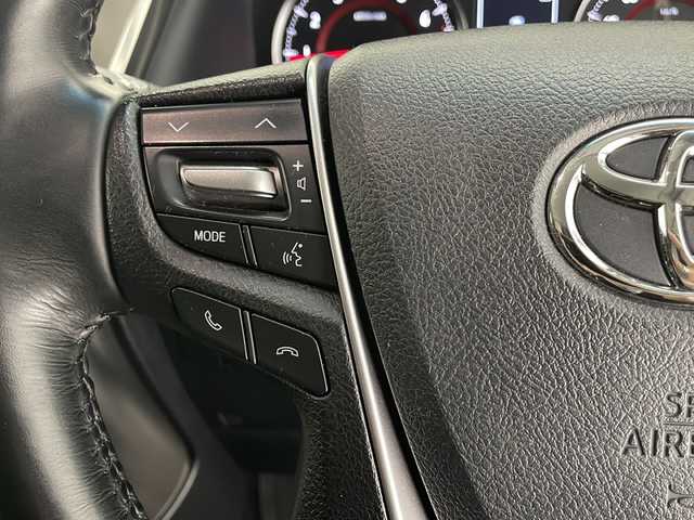 トヨタ アルファード S Cパッケージ 長野県 2018(平30)年 6万km ホワイトパールクリスタルシャイン 4WD/JBLプレミアムサウンド/純正SDナビ&フルセグTV&CD&DVD&USB&BT/純正後席モニター/トヨタセーフティセンス/アダプティブクルーズコントロール/レーントレーシングアシスト/プリクラッシュセーフティ/クリアランスソナー/ブラインドスポットモニター/オートマチックハイビーム/ロードサインアシスト/先行車発進告知/デジタルインナーミラー/両側パワースライドドア/パワーバックドア/レザーシート/前席エアシート/前席シートヒーター/前席パワーシート/ステアリングスイッチ/ステアリングヒーター/2列目サンシェード/ウォークスルー/オットマン/バックカメラ/ビルトインETC2.0/三眼LEDヘッドライト/オートライト/フロントフォグランプ/電動格納ミラー/ウィンカーミラー/電動ホールド/オートホールド/純正18インチAW装着/純正フロアマット/プッシュスタート/スマートキー/スペアキー1本