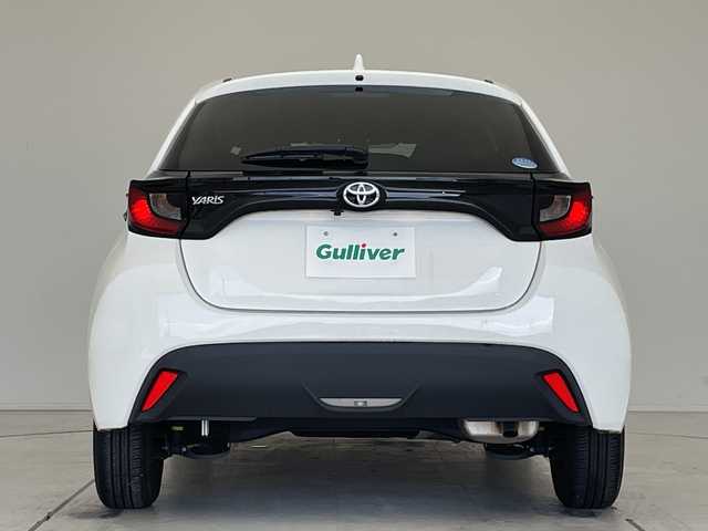 トヨタ ヤリス X 愛知県 2020(令2)年 1.7万km スーパーホワイトⅡ 純正ディスプレイオーディオナビ/フルセグ/Bluetooth/バックカメラ/コーナーセンサー/オートマチックハイビーム/ドライブレコーダー/ETC/衝突軽減システム/ステアリングスイッチ