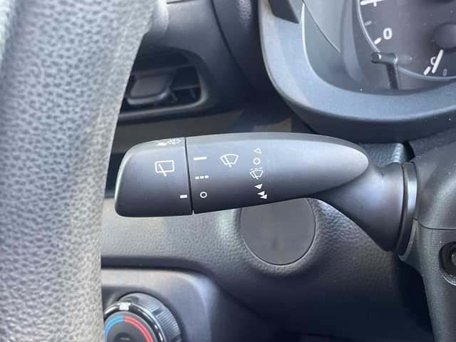 トヨタ ヤリス X 愛知県 2020(令2)年 1.7万km スーパーホワイトⅡ 純正ディスプレイオーディオナビ/フルセグ/Bluetooth/バックカメラ/コーナーセンサー/オートマチックハイビーム/ドライブレコーダー/ETC/衝突軽減システム/ステアリングスイッチ