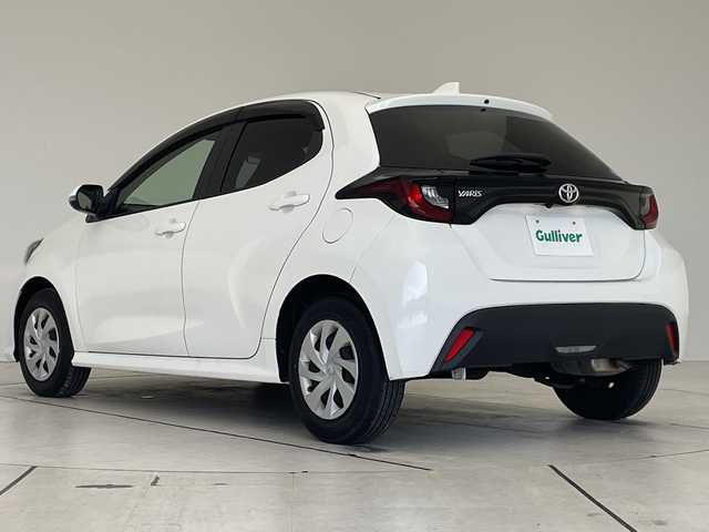 トヨタ ヤリス X 愛知県 2020(令2)年 1.7万km スーパーホワイトⅡ 純正ディスプレイオーディオナビ/フルセグ/Bluetooth/バックカメラ/コーナーセンサー/オートマチックハイビーム/ドライブレコーダー/ETC/衝突軽減システム/ステアリングスイッチ