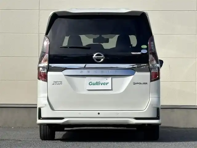 日産 セレナ e－パワー ハイウェイスター V 茨城県 2021(令3)年 5.2万km ブリリアントホワイトパール 純正ナビ/　(AM/FM/CD/DVD/Bluetooth/フルセグ)/全方位カメラ/前方ドライブレコーダー/クルーズコントロール/両側パワースライドドア/ETC/LEDヘッドライト/W(後席)エアコン/３列シート/前後コーナーセンサー/オートライト/パワーステアリング/W+サイド&カーテンエアバック/純正アルミホイール