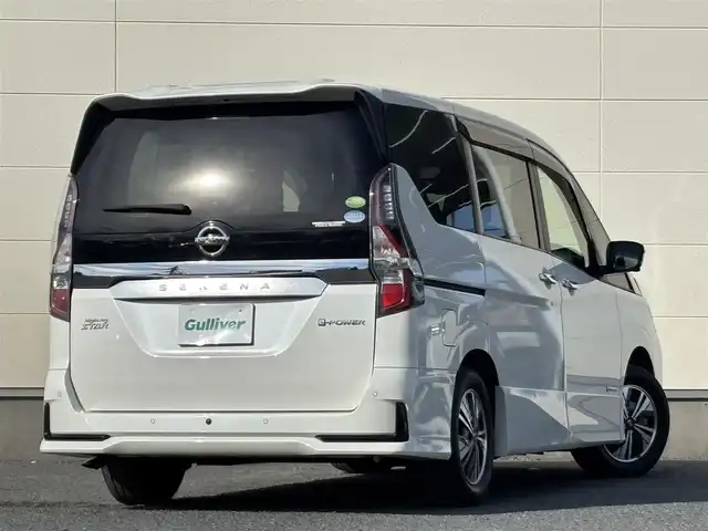 日産 セレナ e－パワー ハイウェイスター V 茨城県 2021(令3)年 5.2万km ブリリアントホワイトパール 純正ナビ/　(AM/FM/CD/DVD/Bluetooth/フルセグ)/全方位カメラ/前方ドライブレコーダー/クルーズコントロール/両側パワースライドドア/ETC/LEDヘッドライト/W(後席)エアコン/３列シート/前後コーナーセンサー/オートライト/パワーステアリング/W+サイド&カーテンエアバック/純正アルミホイール