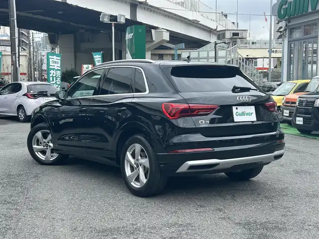 アウディ アウディ Ｑ３ 35TFSI アドバンスド 神奈川県 2022(令4)年 1.3万km ミトスブラックメタリック 純正メモリナビ/BT/B/S/Fカメラ/アダプティブドライブアシスト/アダプティブクルーズコントロール/ドライバーアシストシステム/速度警報/接近警報/レーン逸脱警報/コーナーセンサー/エレクトロニックスタビリティコントロール/アウディプレセンス/前後ドラレコ/ETC2.0/D.N席パワーシート/D.N席シートヒーター/センサー制御式テールゲート/サイド/Wエアバッグ/MTモード付AT/革ハンドル/オートライト/オートマチックハイビーム/アイドリングストップ/ABS/パドルシフト/オールウェザーライト/リヤフォグランプ/ドアミラーヒーター/オールオートパワーウィンドウ/集中ドア/スマートキー