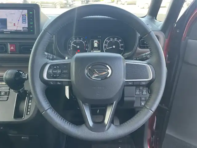 ダイハツ ムーヴ キャンバス セオリー G 愛媛県 2022(令4)年 0.5万km ファイアークォーツレッドM KENWOODナビ　/CD/DVD/フルセグＴＶ/バックカメラ　/両側パワースライドドア　/Ｄ／Ｎ席シートヒーター　/衝突被害軽減装置　/車線逸脱防止装置　/ＬＥＤヘッドライト　/ステアリングスイッチ　/電動パーキングブレーキ　/前後コーナーセンサー/フォグランプ/電格ミラー/純正ホイールキャップ/現状サマー(鉄)(155/65/R14)