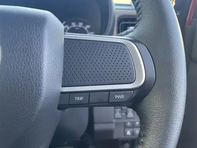 ダイハツ ムーヴ キャンバス セオリー G 愛媛県 2022(令4)年 0.5万km ファイアークォーツレッドM KENWOODナビ　/CD/DVD/フルセグＴＶ/バックカメラ　/両側パワースライドドア　/Ｄ／Ｎ席シートヒーター　/衝突被害軽減装置　/車線逸脱防止装置　/ＬＥＤヘッドライト　/ステアリングスイッチ　/電動パーキングブレーキ　/前後コーナーセンサー/フォグランプ/電格ミラー/純正ホイールキャップ/現状サマー(鉄)(155/65/R14)
