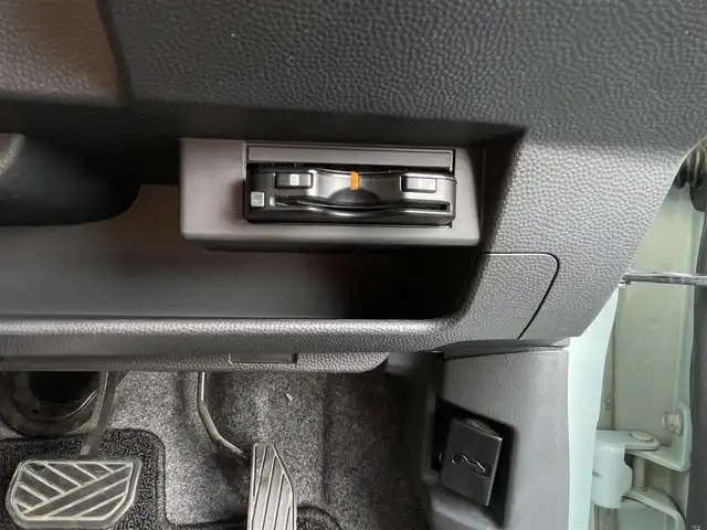 スズキ ラパン G 高知県 2012(平24)年 8.8万km アロマティックアクアメタリック (株)IDOMが運営する【じしゃロン高知店】の自社ローン対象車両になります。こちらは現金ご利用時の価格です。自社ローンご希望の方は別途その旨お申付け下さい。/Ｓｔｒａｄａナビ/Ｂｌｕｅｔｏｏｔｈ・CD/ワンセグＴＶ/社外フロアマット/ＥＴＣ/プッシュスタート/スマートキー/ハロゲンヘッドライト/ドアバイザー/パワーウィンドウ