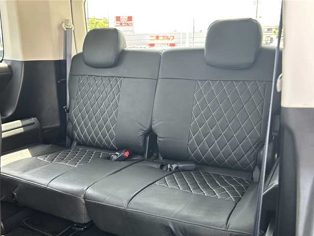 三菱 デリカＤ：５ P 大阪府 2023(令5)年 1万km ホワイトダイヤモンド 全方位カメラ/純正10型ナビ/両側パワースライドドア/リアパワーゲート/シートヒーター（運転席/助手席）/パワーシート（運転席）/ドライブレコーダー/クルーズコントロール/ブラインドスポットモニター/衝突軽減システム/レーンキープアシスト/横滑り防止装置/CD/DVD/Bluetooth/USB/AUX/ETC/オートマチックハイビーム/LEDライト/18インチ純正アルミホイール/保証書、取扱説明書
