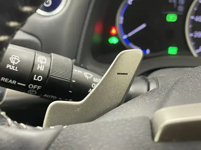 レクサス ＣＴ 200h バージョンC 埼玉県 2015(平27)年 4.5万km ソニッククォーツ メーカーナビ バックカメラ ETC 黒合皮シート シートヒーター メモリシート クルーズコントロール LEDヘッドライト パドルシフト 地デジフルセグTV プッシュスタート スマートキー