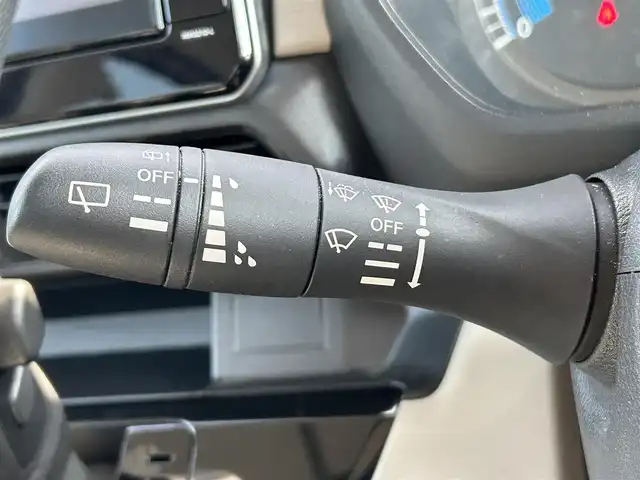 日産 ルークス X 愛媛県 2021(令3)年 2万km フローズンバニラパール/アッシュブラウンM 純正ナビ/全方位カメラコーナーセンサー/衝突被害軽減システム/フルセグＴＶ/オートライト/オートマッチックハイビーム/純正フロアマット/横滑り防止装置/アイドリングストップ/ABS/パワーステアリング/パワーウインドウ/カーテンエアバッグ/スマートキー/スペアキー