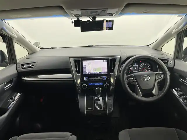 トヨタ ヴェルファイア Z Aエディション 岡山県 2016(平28)年 6.4万km ブラック ALPINE10インチナビ/・FM/AM/Bluetooth/フルセグ/CD/DVD/・バックカメラ/・TVキャンセラー/10.1インチフリップダウンモニター(ALPINE)/プリクラッシュセーフティシステム/クリアランスソナー＆バックソナー/クルーズコントロール/両側パワースライドドア/前方ドライブレコーダー/ビルトインETC/MTモード付シフト/ドアバイザー/純正18インチアルミ/純正フロアマット/LEDヘッドライト/ドアバイザー/オートブレーキホールド/TVキャンセラー/ステアリングスイッチ/チルトステアリング/シートリフター/ウインカーミラー/ナビ取扱説明書