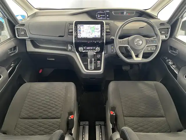 日産 セレナ オーテック スポーツスペック 栃木県 2018(平30)年 5.2万km シャイニングブルー ８人乗り/スペアキー/パーキングアシスト/前後ドライブレコーダー/両側パワースライドドア/アラウンドビューモニター/バックカメラ/クルーズコントロール/アイドリングストップ/カーテンエアバック/衝突被害軽減システム/コーナーセンサー/横滑り防止機能/純正ナビ/フリップダウンモニター/Ｂｌｕｅｔｏｏｔｈ/フルセグTV/ETC