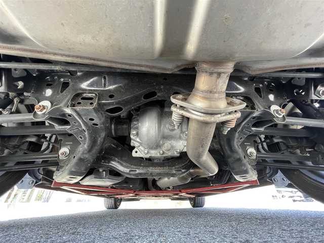 マツダ ロードスター S スペシャルパッケージ 滋賀県 2015(平27)年 7.3万km ソウルレッドプレミアムメタリック ガソリン/MT６/純正ナビ/（FM/AM/CD/DVD/フルセグ/Bluetooth/AUX）/ETC/オートライト/LEDライト/フロントフォグ/ステアリングスイッチ/プッシュスタート/スマートキー/スペアキー/オートエアコン/ドリンクホルダー/純正マット/USB端子