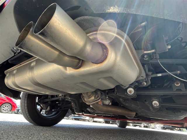 マツダ ロードスター S スペシャルパッケージ 滋賀県 2015(平27)年 7.3万km ソウルレッドプレミアムメタリック ガソリン/MT６/純正ナビ/（FM/AM/CD/DVD/フルセグ/Bluetooth/AUX）/ETC/オートライト/LEDライト/フロントフォグ/ステアリングスイッチ/プッシュスタート/スマートキー/スペアキー/オートエアコン/ドリンクホルダー/純正マット/USB端子