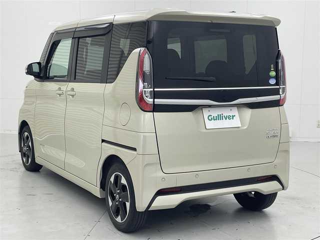 日産 ルークス ハイウェイスター X 茨城県 2020(令2)年 2万km フローズンバニラパール 純正9型ナビ/全周囲カメラ/フルセグ/衝突被害軽減ブレーキ/車線逸脱抑制装置/オートマチックハイビーム/ソナー/両側電動スライドドア/ETC/ドラレコ/純正14インチAW/LEDヘッドライト/スマートキー