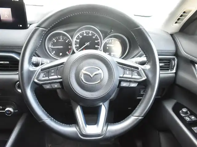 マツダ ＣＸ－５ XD スマートエディション 神奈川県 2022(令4)年 2.7万km ジェットブラックマイカ ワンオーナー/12.25インチセンターディスプレイ/TV/360度ビューモニター/AM/FM/USB/AppleCarPlay/AndroidAuto接続/パーキングセンサー/アドバンストキーレスシステム/アドバンストスマートシティーブレキシステム/スマートブレーキサポート/ブラインドスポットモニタリングシステム/オートクルーズシステム/LEDヘッドランプ/保証書/取扱説明書