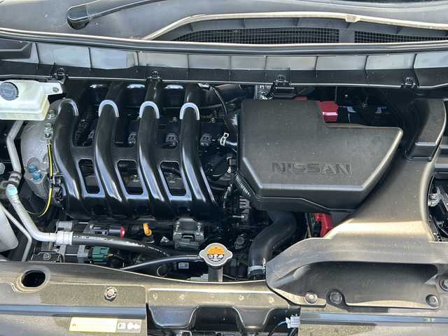 日産 セレナ ハイウェイスター V 千葉県 2020(令2)年 1.8万km ダークメタルグレー 純正ナビ/ETC/前方ドライブレコーダー/インテリジェントアラウンドビューモニター/バック/サイドカメラ/両側パワースライドドア/クルーズコントロール/横滑り防止装置/衝突被害軽減システム/車線逸脱警報/車線逸脱防止支援/後側方車両検知警報/後側方衝突防止支援/オートハイビーム/電動格納ウインカーミラー/ブラインドスポットモニター/プッシュスタート/スマートキー/LEDヘッドライト/W/サイド/カーテンエアバッグ/純正フロアマット/取扱説明書
