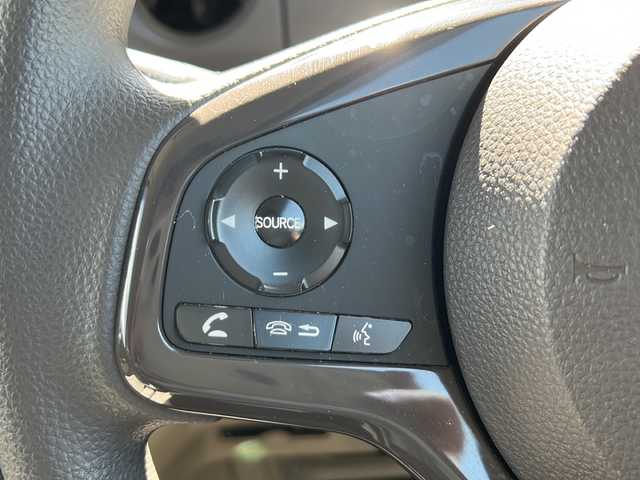 ホンダ Ｎ ＢＯＸ G L ホンダセンシング 茨城県 2020(令2)年 4.4万km プラチナホワイトパール ホンダセンシング/純正SDナビ/　　BT/CD/DVD/フルセグ/バックカメラ/片側パワースライドドア/アダプティブクルーズコントロール/LEDオートライト/シートヒーター/純正14インチアルミホイール/スマートキー/ETC