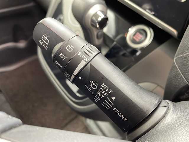 日産 デイズ ルークス ハイウェイスター Xターボ 大阪府 2017(平29)年 5.3万km スパークリングレッドM 純正ナビ/【フルセグTV/Bluetooth/CD/DVD/USB接続】/アラウンドビューモニター/衝突軽減システム/オートハイビーム/アイドリングストップ/片側パワースライドドア/リアサーキュレーター/リアパーソナブルテーブル/後席サンシェード/後席フルフラットシート/ベンチシート/純正14インチAW/純正フロアマット/LEDヘッドライト/オートライト/ステアリングスイッチ/電動格納ミラー/スマートキー/スペアキー1本