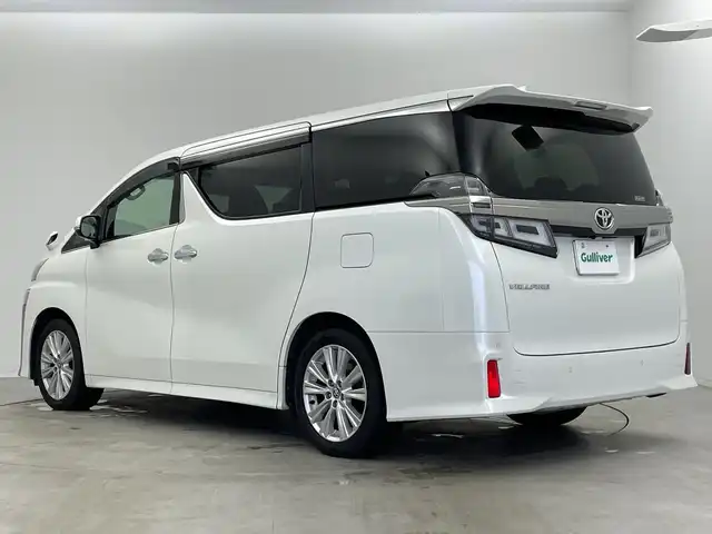 トヨタ ヴェルファイア Z Aエディション 新潟県 2019(令1)年 8万km ホワイトパールクリスタルシャイン 純正ディラーOP10インチナビ/Bluetooth/フルセグTV/純正12インチフリップダウンモニター/バックモニター/デジタルインナーミラー/ETC/トヨタセーフティセンス/ブラインドスポットモニター/パーキングアシスト/追従型クルーズコントロール/両側パワースライドドア/LEDヘッドライト/オートライト/オートハイビーム/純正18インチホイール/スペアキー