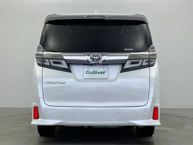 トヨタ ヴェルファイア Z Aエディション 新潟県 2019(令1)年 8万km ホワイトパールクリスタルシャイン 純正ディラーOP10インチナビ/Bluetooth/フルセグTV/純正12インチフリップダウンモニター/バックモニター/デジタルインナーミラー/ETC/トヨタセーフティセンス/ブラインドスポットモニター/パーキングアシスト/追従型クルーズコントロール/両側パワースライドドア/LEDヘッドライト/オートライト/オートハイビーム/純正18インチホイール/スペアキー