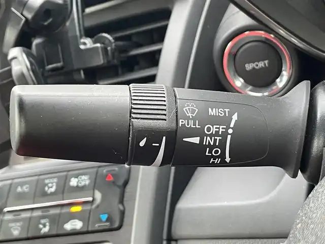 ホンダ Ｓ６６０ α 愛知県 2015(平27)年 3.6万km プレミアムスターホワイトパール スポーツインフォメーションディスプレイ（ナビなし）/Bluetooth/USB/HDMI接続/バックカメラ/ETC/純正フロアマット/純正15（F）16（R）インチアルミホイール/純正LEDヘッドライト/オートライト/スマートキー/プッシュスタート/クルーズコントロール