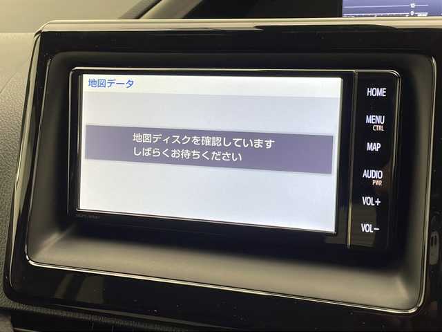 トヨタ ヴォクシー ZS 煌Ⅱ 宮崎県 2020(令2)年 2.8万km ブラッキッシュアゲハガラスフレーク Toyota Safety Sense/〇プリクラシュセーフティ/〇レーンディパーチャーアラート/〇パーキングサポートブレーキ/〇クリアランスソナー/〇オートマチックハイビーム/〇先行車発進告知/純正7インチSDナビ/フルセグTV/CD/DVD/Bluetooth/社外後席フリップダウンモニター/両側パワースライドドア/クルーズコントロール/ビルトインETC/純正16インチAW/スマートキー×2/アイドリングストップ