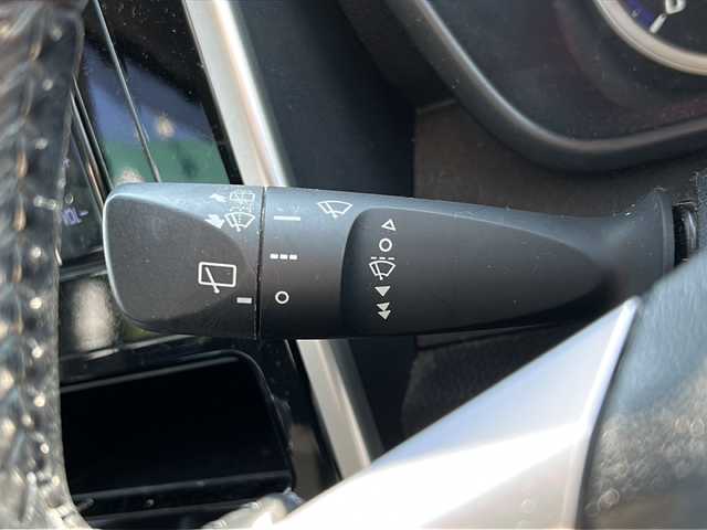 トヨタ ルーミー カスタムG 鹿児島県 2019(令1)年 5万km パールホワイトⅢ ナビ/ETC/バックカメラ/両側パワースライドドア/クルーズコントロール/Bluetooth接続/フルセグTV/プッシュスタート/スマートキー/アイドリングストップ/純正フロアマット/純正14インチアルミホイール/横滑り防止装置/オートライト/コーナーセンサー