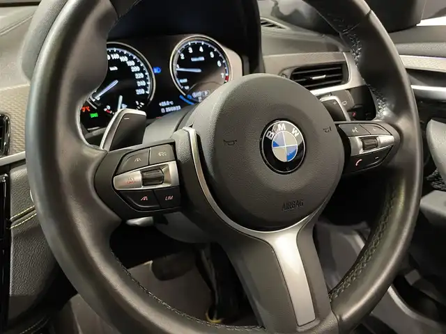 ＢＭＷ Ｘ２ xDrive20i MスポーツX 道央・札幌 2018(平30)年 1.9万km サファイアブラックP ドライビング・アシスト・プラス/・ACC/ドライビング・アシスト/・レーン・ディパーチャー・ウォーニング/・前車接近警告機能/・衝突回避。被害軽減ブレーキ/リアビューカメラ/LEDヘッドライト/オートライト/シートヒーター（D/N）/パワーテールゲート/パドルシフト/純正１９インチAW/純正フロアマット/前後ドライブレコーダー/アンビエントライト/BMWヘッドアップディスプレイ/HDDナビ/ETC